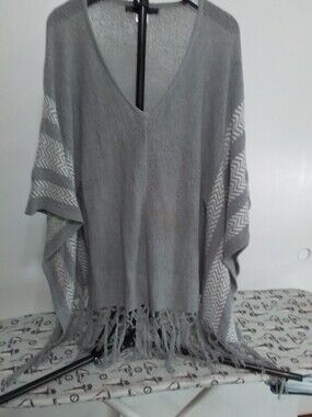 Love Stitch Gray Fringe V-Neck Women's Sweater Poncho